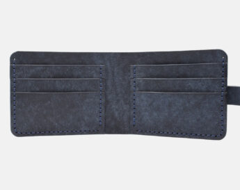 Мужской кошелек из натуральной кожи цвета Navy c кнопкой Bi-Fold 12х9,5 см